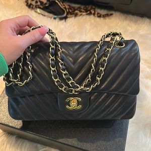 Black Chanel Lambskin Medium size classic